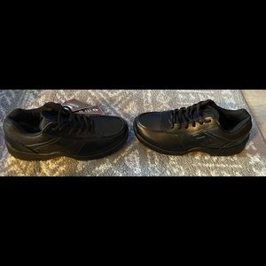 Brand new slip grips black work shoes size 8